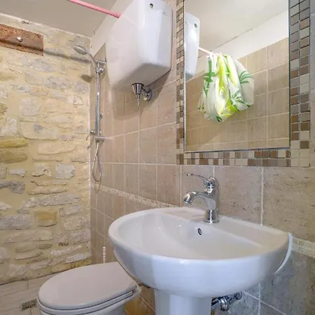 Splendida Dimora Del 1600 古比奥