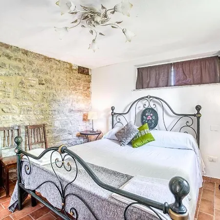 Splendida Dimora Del 1600 * 古比奥